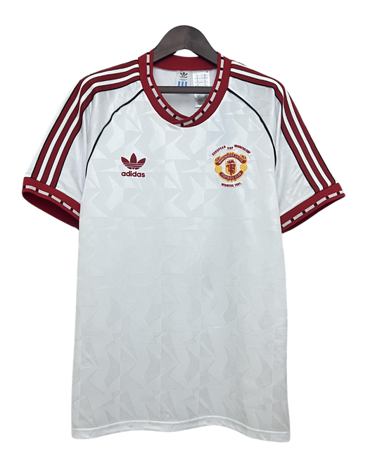 Manchester United Retro 1991 Away Edition