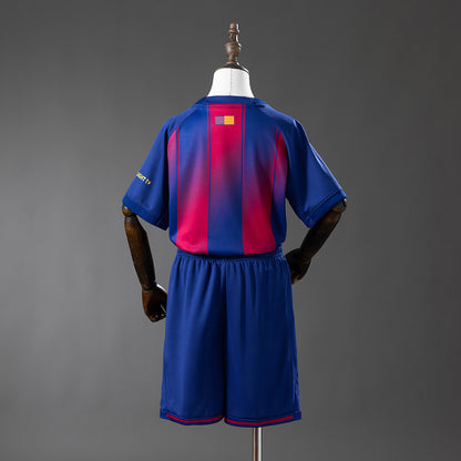Kids Barcelona 25/26 x DPLAY Home Kit